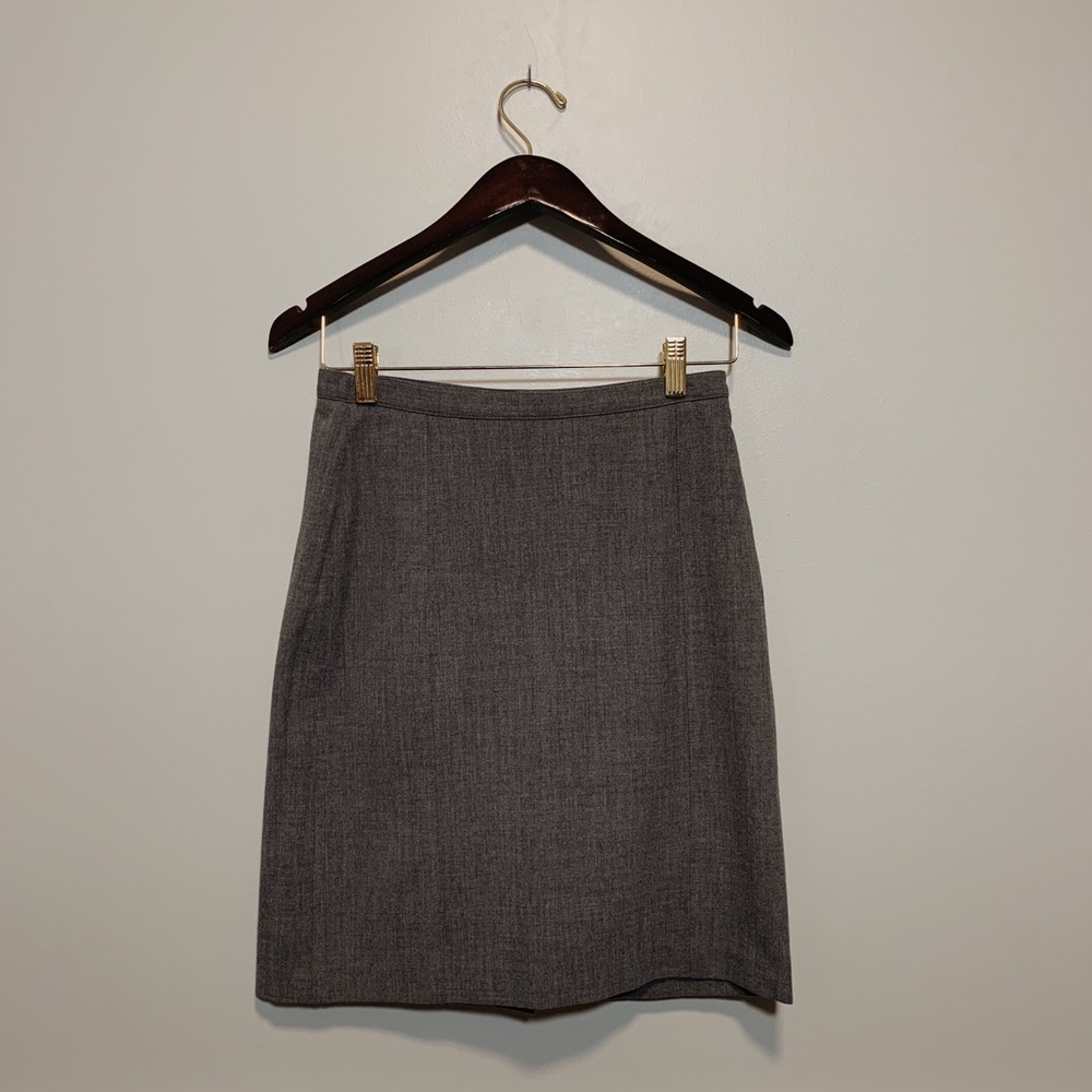 The Limited Stretch - size 0 charcoal skirt